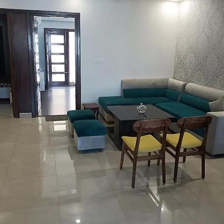 Homistay 1 Bhk Panchkula Dış mekan fotoğraf